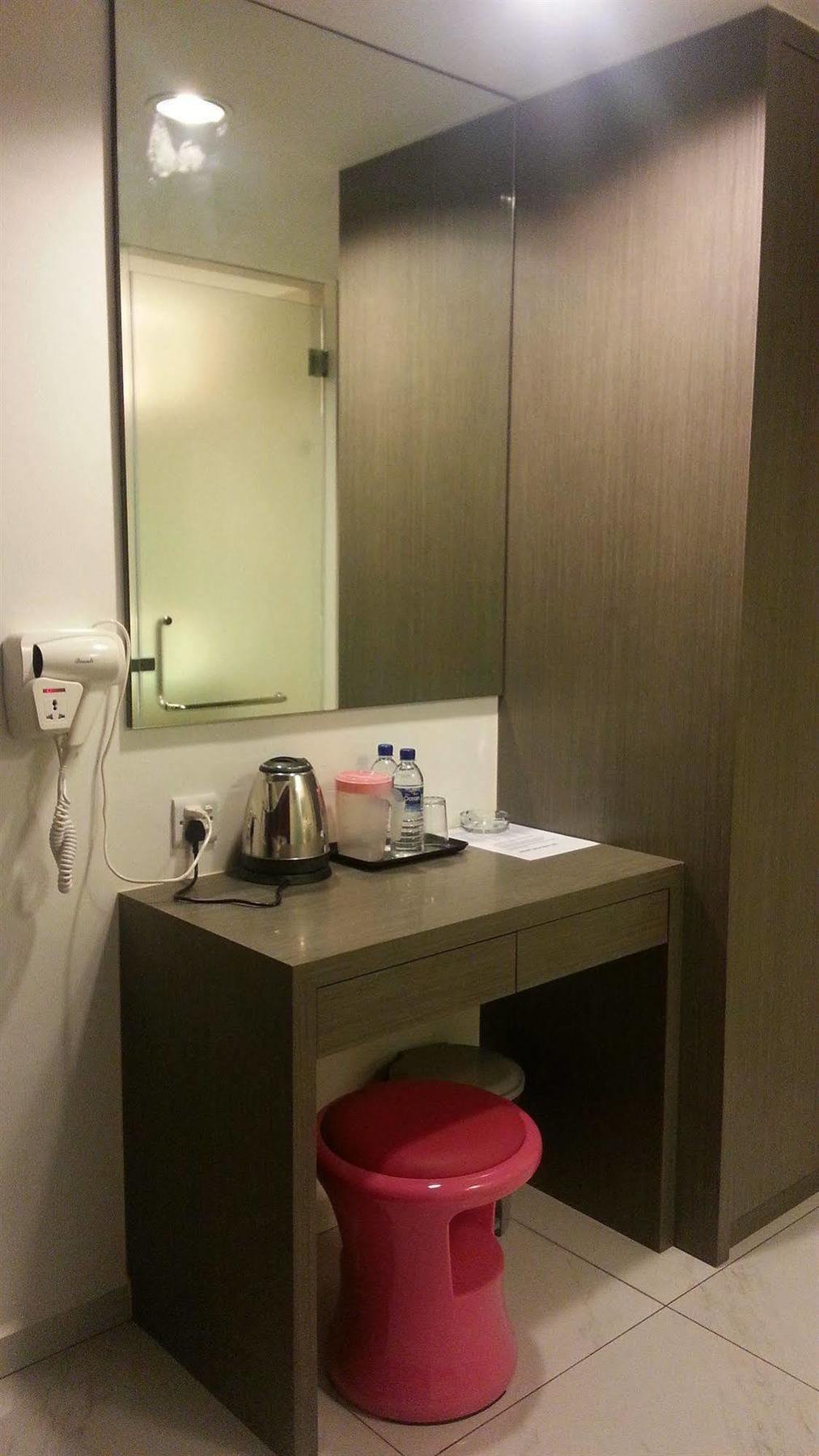 Hotel 193 Johor Bahru Exterior photo